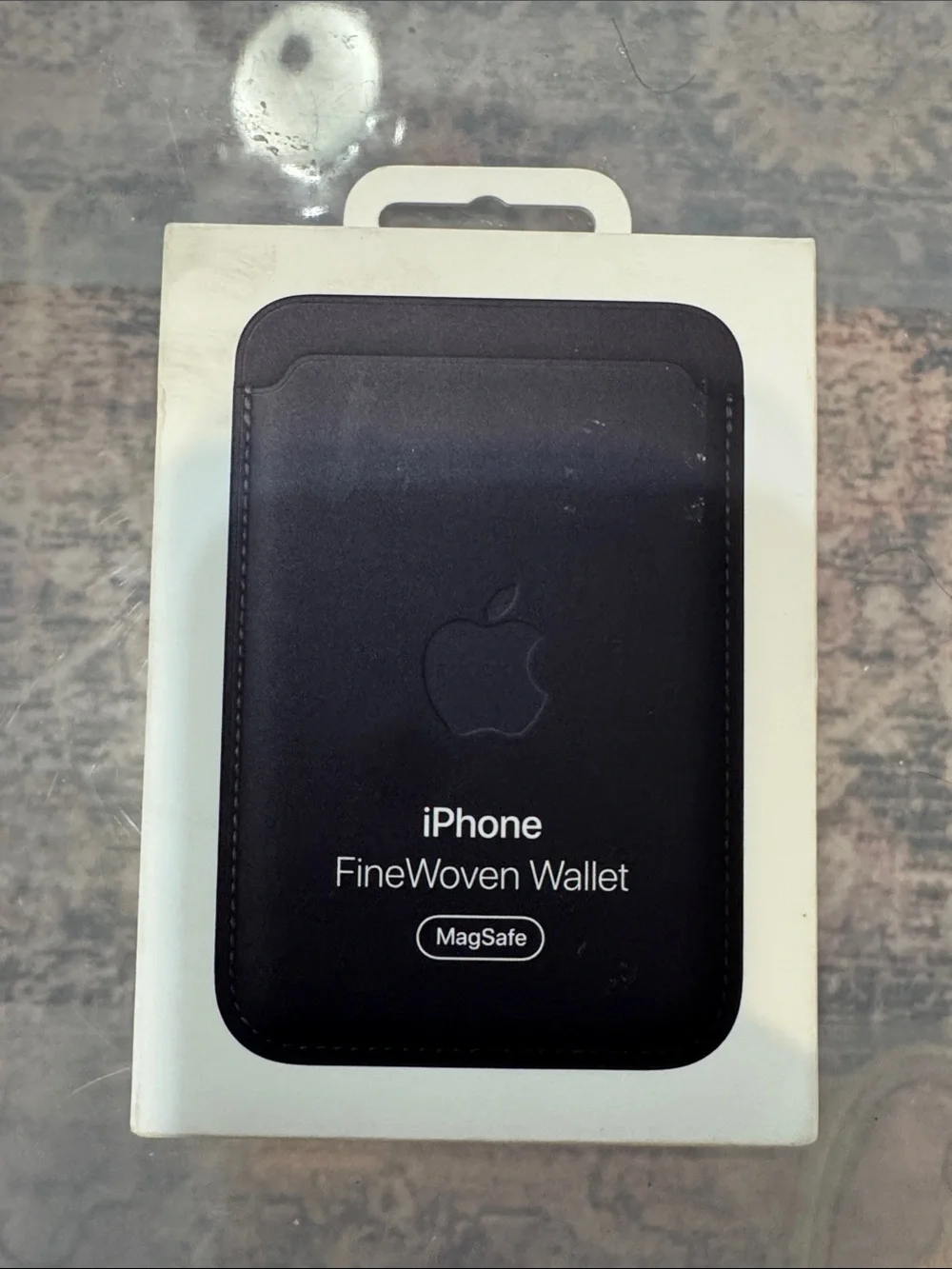 Apple FineWoven MagSafe Wallet - Black never opened